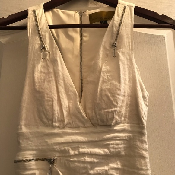 COPY - Nicole Miller off white dress - Picture 2 of 4